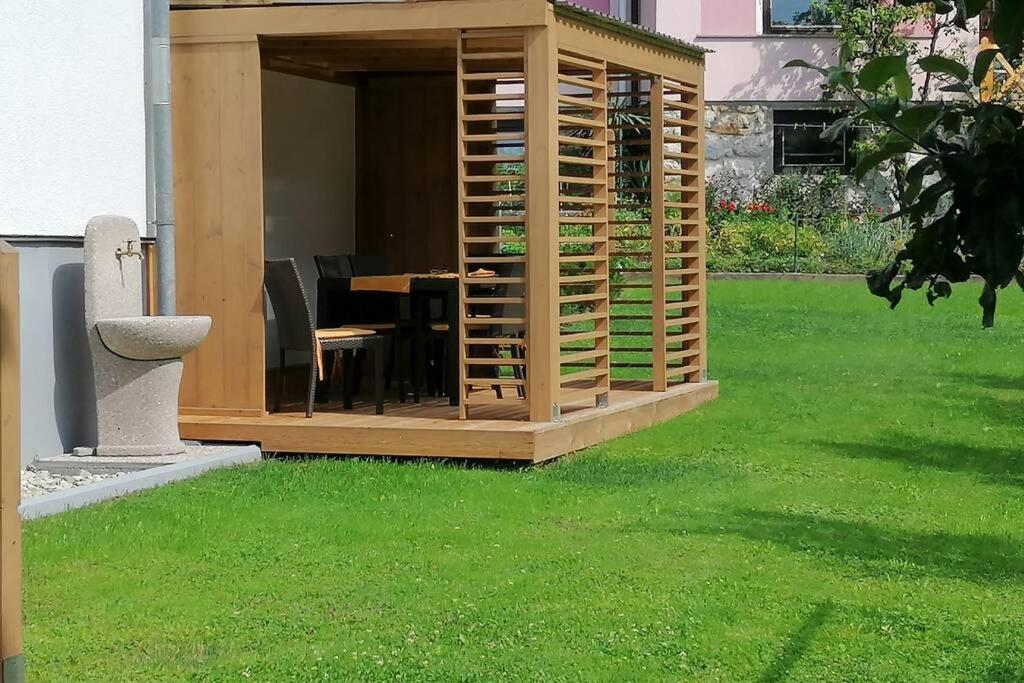 Jt Apartma بليد المظهر الخارجي الصورة